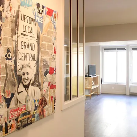 Beautiful - Louvre Museum 아파트