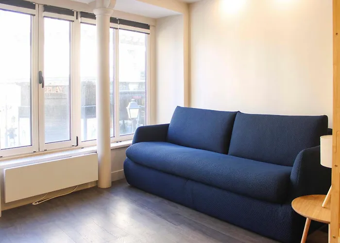 Beautiful - Louvre Museum * Париж